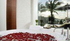 06 Beach-Front-Pool-Villa-2.jpg